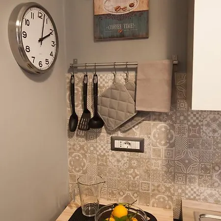 Largo Donnaregina Апартаменты Неаполь