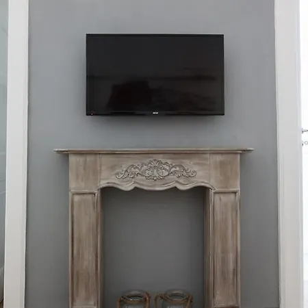 Largo Donnaregina Апартаменты Неаполь