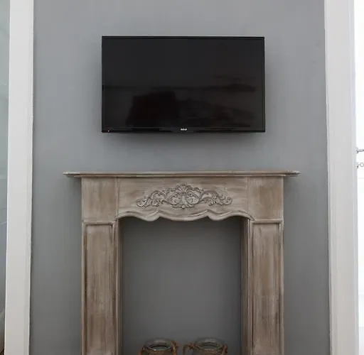 Largo Donnaregina شقة نابولي